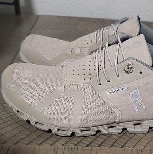 On Running Cloud Waterproof Sneakers